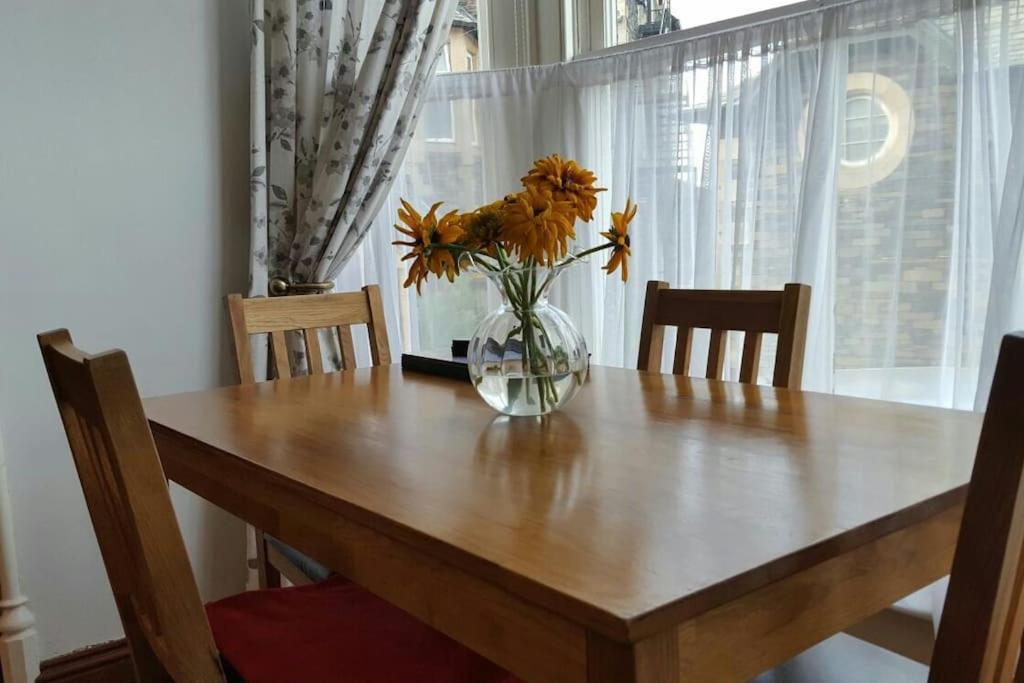 Lyndale Self-Catering Apartment Sleeps 4 Windermere Exteriér fotografie