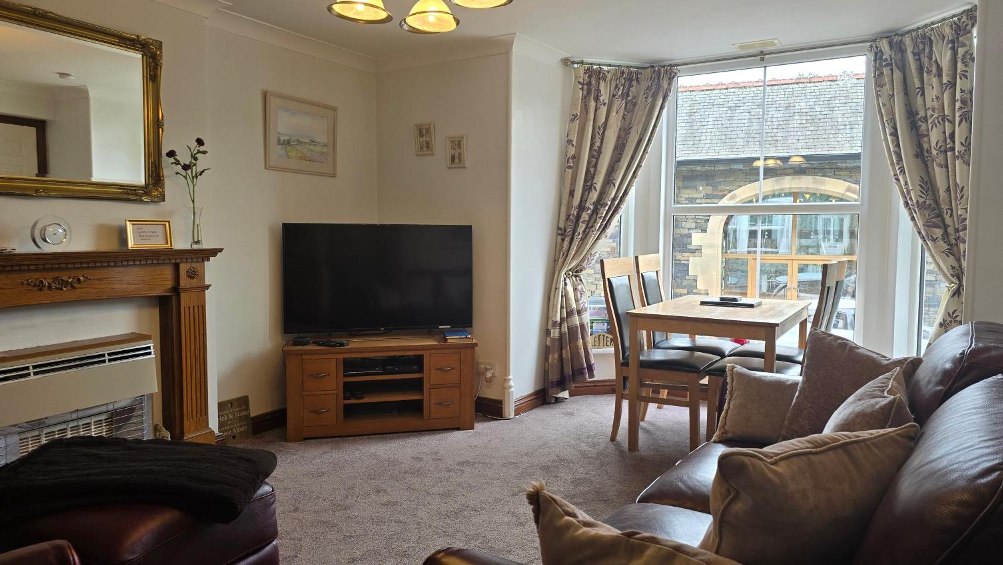 Lyndale Self-Catering Apartment Sleeps 4 Windermere Exteriér fotografie